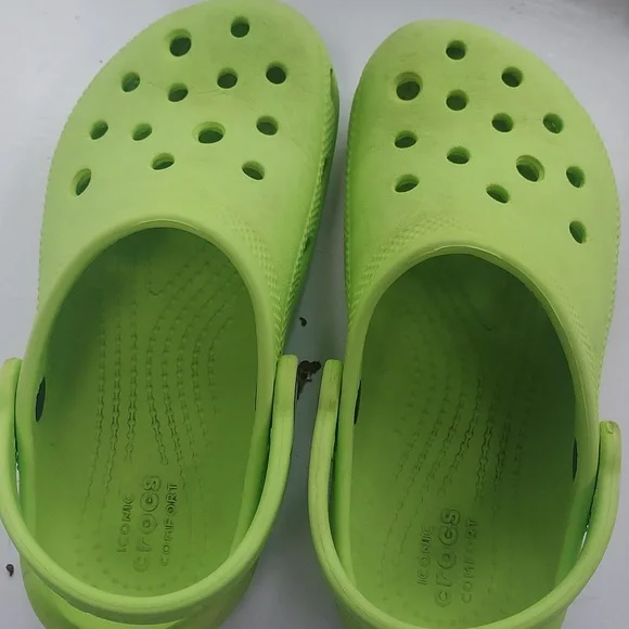 Kids Crocs - Picture 3 of 4